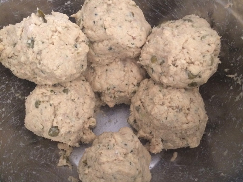 Avocado-Caper Salmon Patties (Gluten-free, Dairy-free, Grain-free, Paleo)